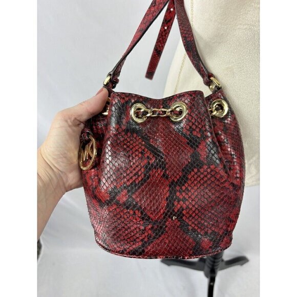 Michael Kors Frankie Crossbody Bag Red Black Snakeskin Print Small Pouch Bucket - Picture 5 of 14